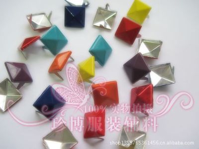 彩色爪釘批發(fā) 廠家直銷，品質(zhì)保證，點(diǎn)亮?xí)r尚設(shè)計(jì)